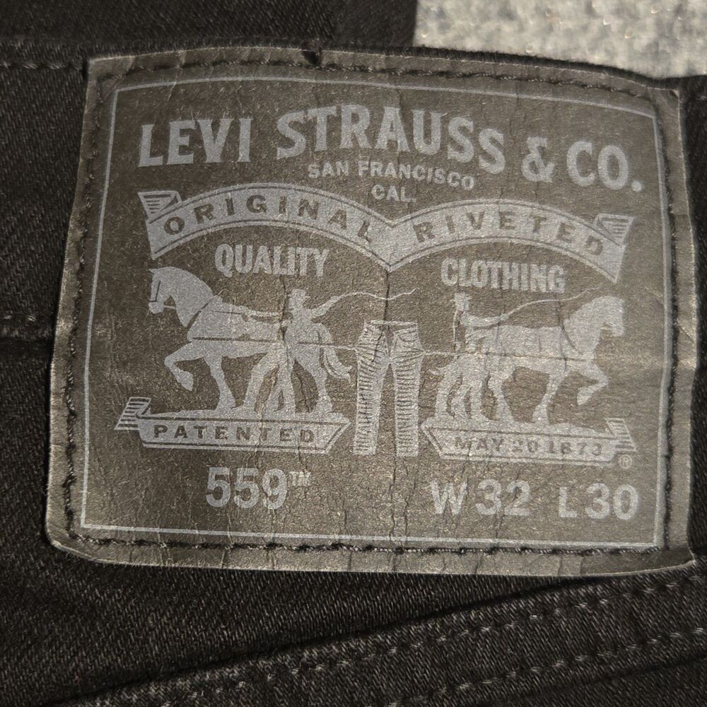 Levi's 559 Denim Jeans Men Size 32x30 Black Pants Relaxed Fit Straight Dark Wash